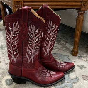 Authentic leather cowboy boots